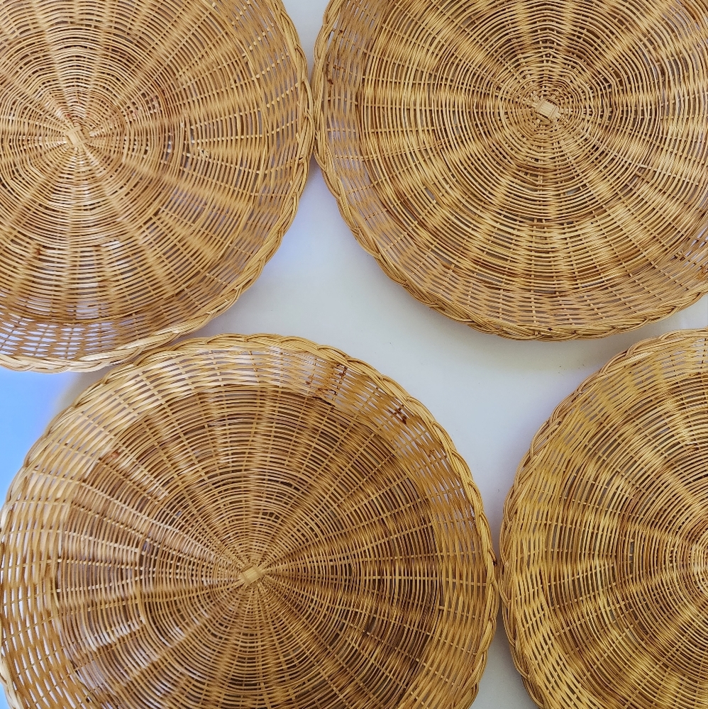 (4) vintage wicker charger basket